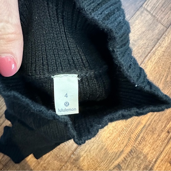 Lululemon Sweater - Picture 3 of 3